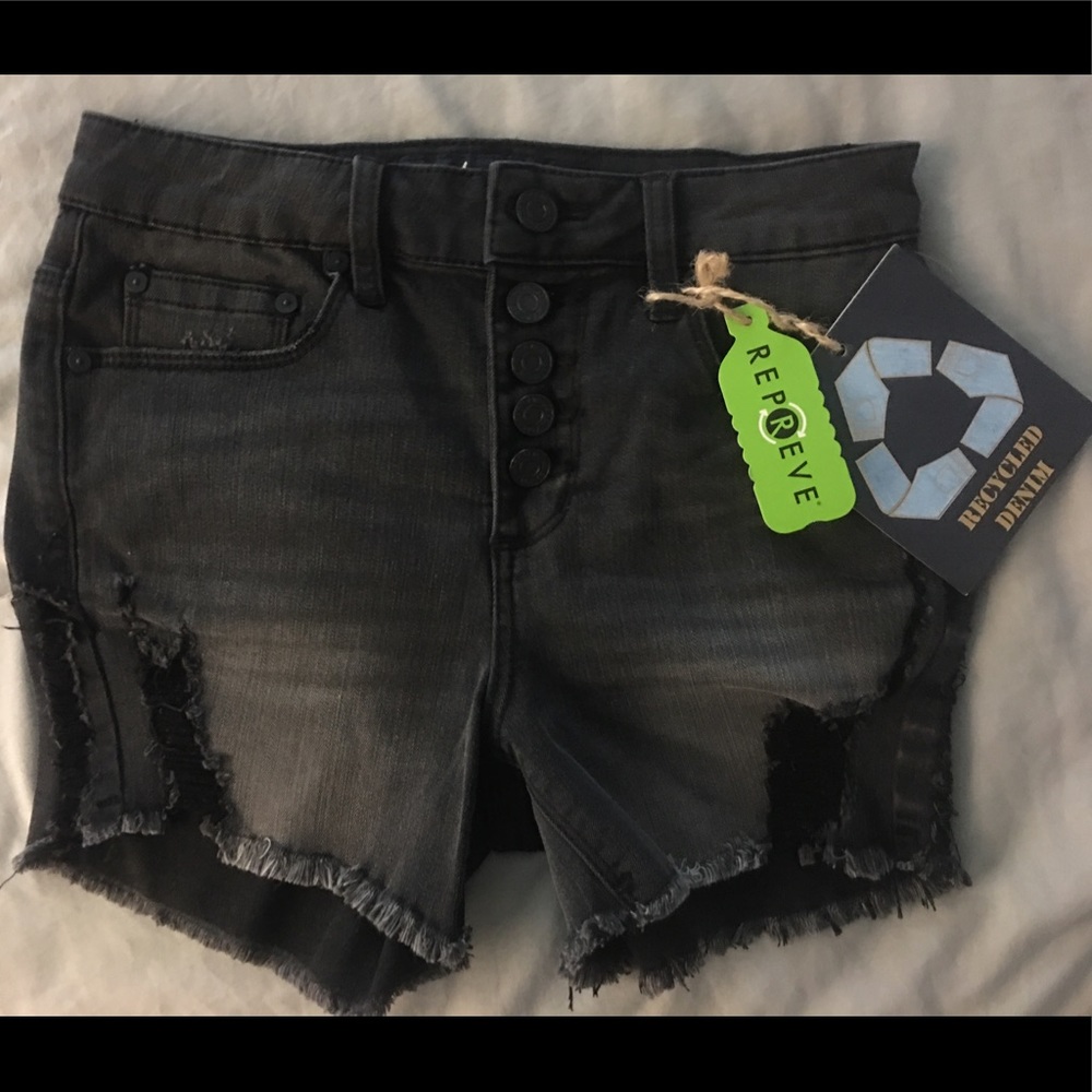 Indigo Rein High Rise Black Denim Shorts Size 24